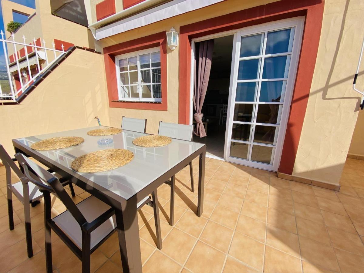 Sunset In The Heights Ocean View - Heated Pool Apartment Los Cristianos  Ngoại thất bức ảnh