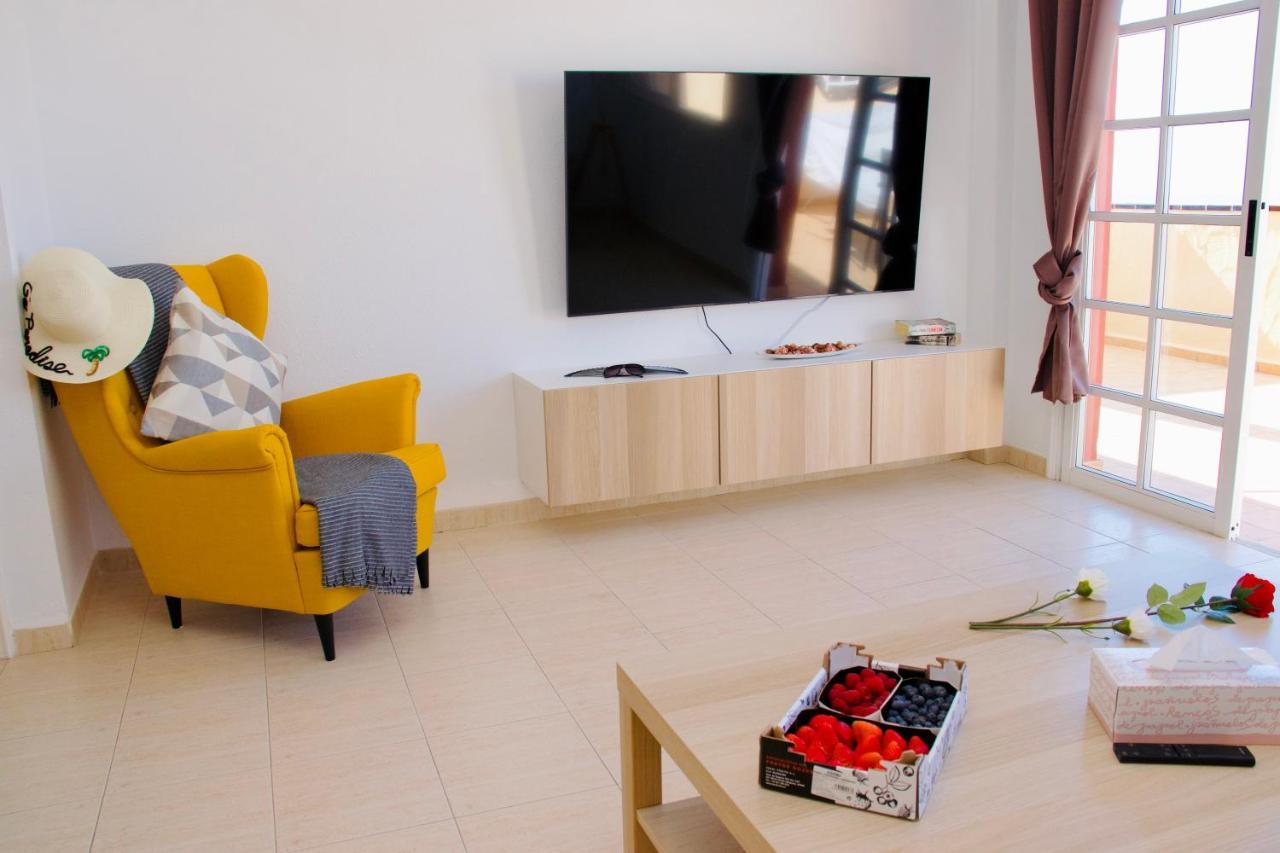 Sunset In The Heights Ocean View - Heated Pool Apartment Los Cristianos  Ngoại thất bức ảnh