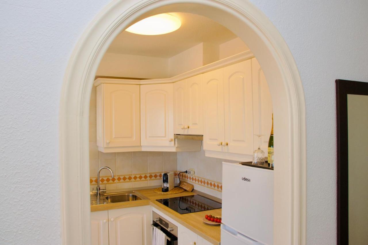 Sunset In The Heights Ocean View - Heated Pool Apartment Los Cristianos  Ngoại thất bức ảnh